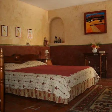 Le Jas Des Nevieres Frühstückspension Pierrerue (Alpes-de-Haute-Provence)