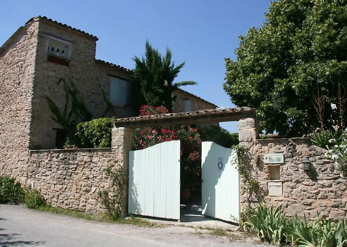Le Jas Des Nevieres Bed & Breakfast Pierrerue (Alpes-de-Haute-Provence)